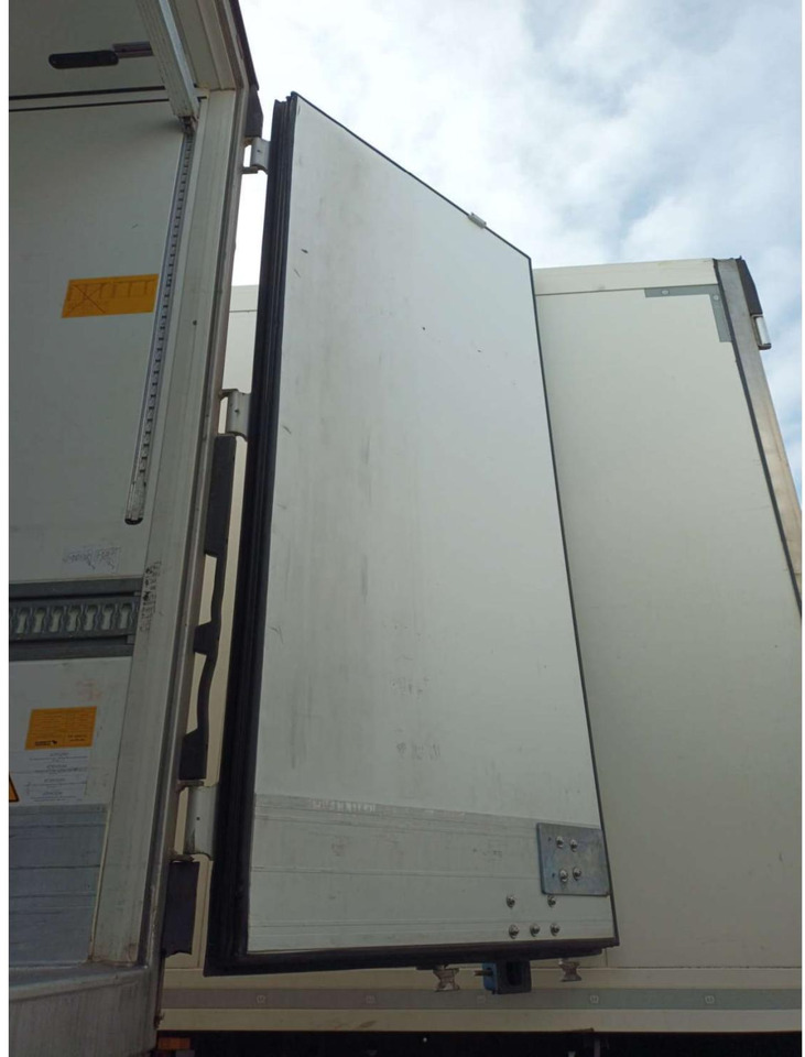2019 Schmitz Cargobull SKO Double Deck FP 60 ThermoKing SLXi 300 - Semi-reboque frigorífico: foto 5 2019 Schmitz Cargobull SKO Double Deck FP 60 ThermoKing SLXi 300 - Semi-reboque frigorífico: foto 5