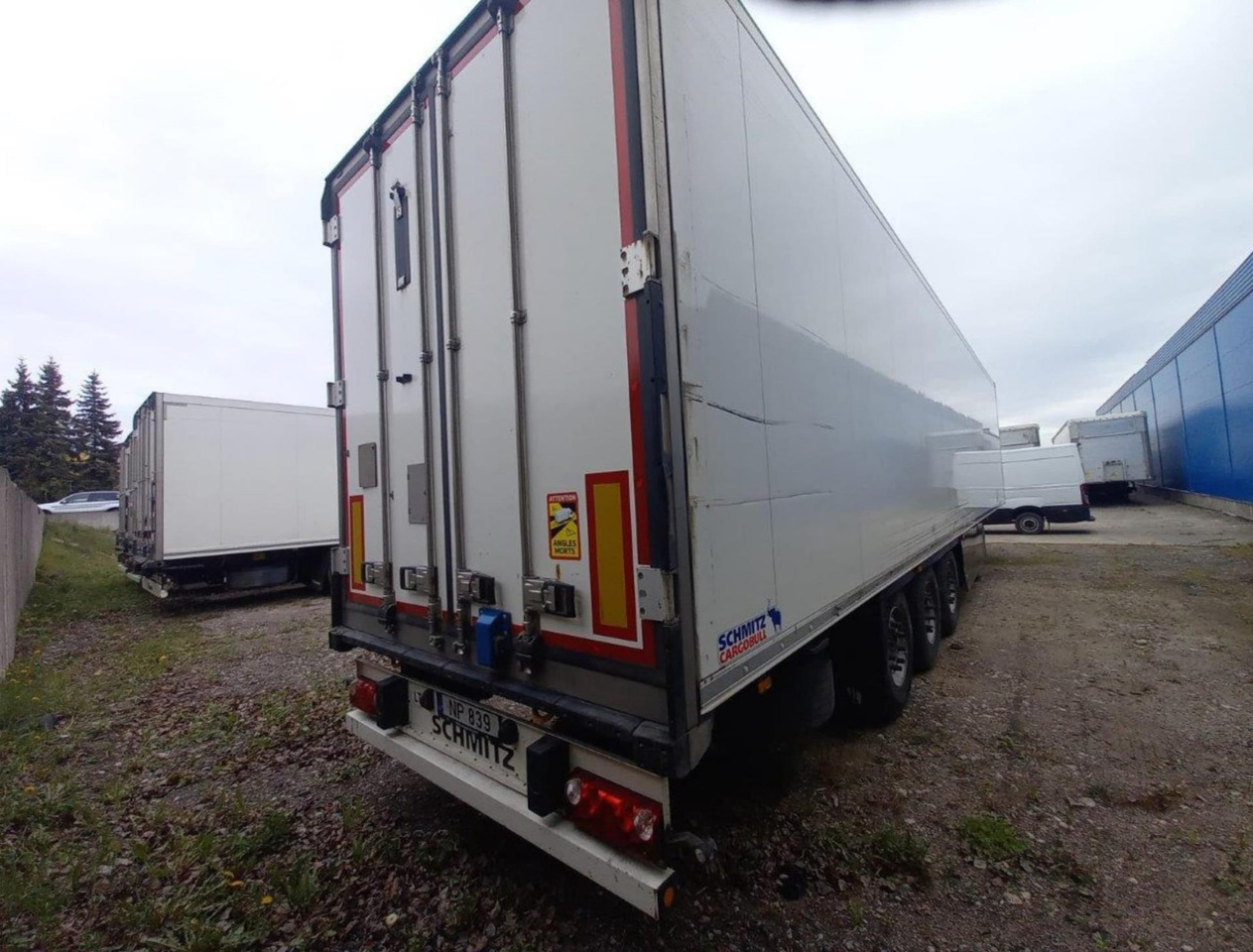 2020 Schmitz Cargobull SKO FP 60 ThermoKing SLXi 300 - Semi-reboque frigorífico: foto 4 2020 Schmitz Cargobull SKO FP 60 ThermoKing SLXi 300 - Semi-reboque frigorífico: foto 4