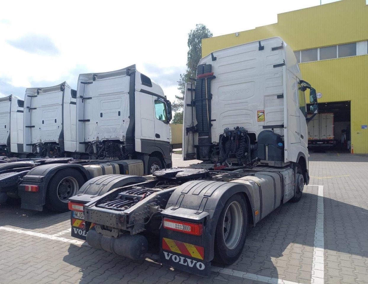 2022 Volvo FH 460 Globetrotter XL Varios i-Save I-ParkCool - Tractor: foto 2 2022 Volvo FH 460 Globetrotter XL Varios i-Save I-ParkCool - Tractor: foto 2