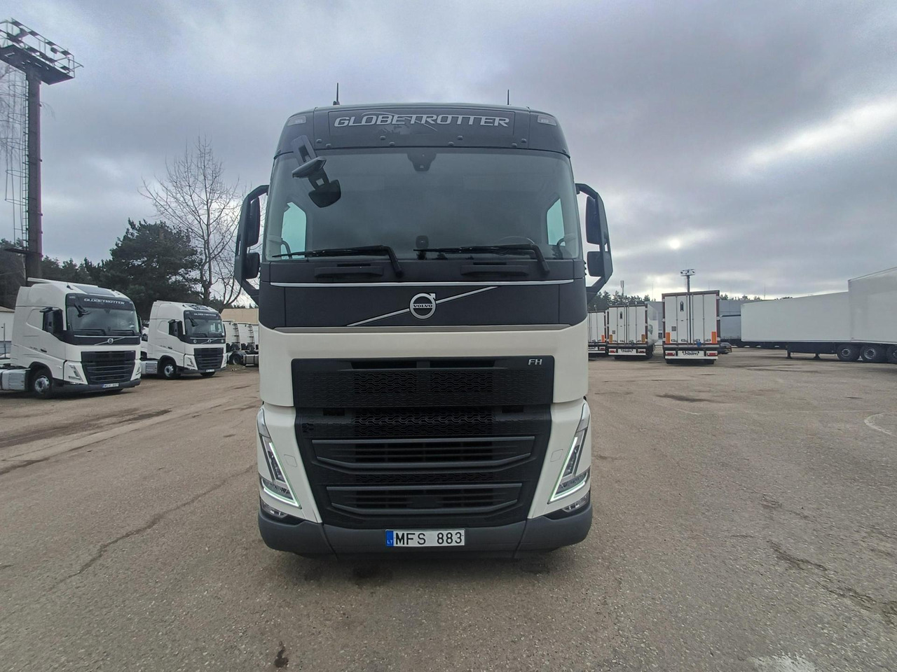 2022 Volvo FH 500 Globetrotter XL Varios - Tractor: foto 1 2022 Volvo FH 500 Globetrotter XL Varios - Tractor: foto 1
