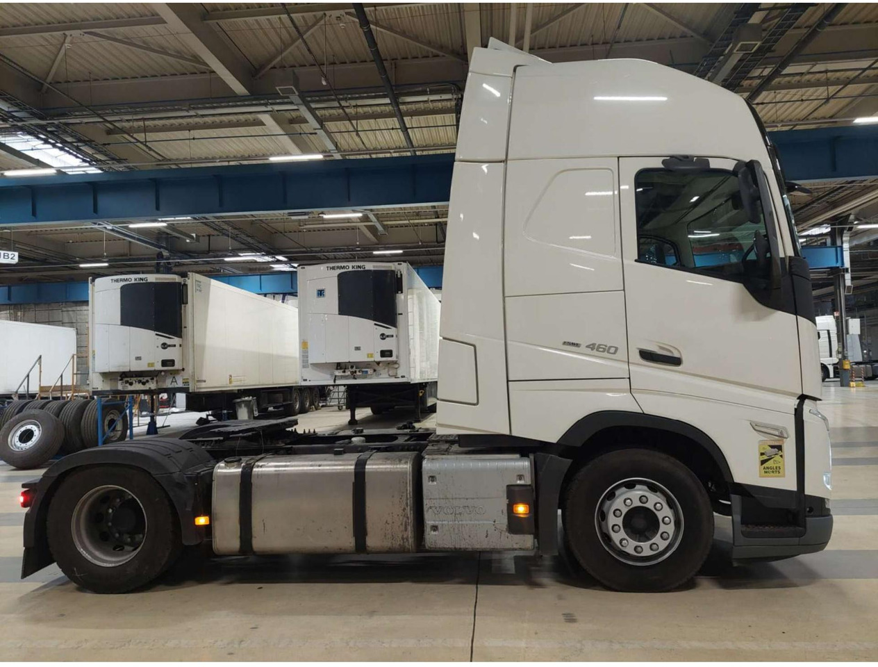 2023 Volvo FH 460 Globetrotter XL i-Save - Tractor: foto 2 2023 Volvo FH 460 Globetrotter XL i-Save - Tractor: foto 2