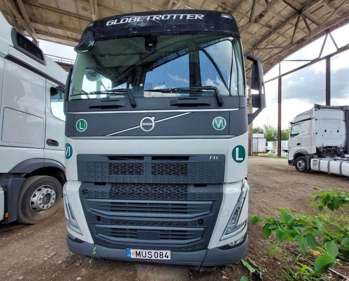 2024 Volvo FH 460 Globetrotter XL i-Save - Tractor: foto 1 2024 Volvo FH 460 Globetrotter XL i-Save - Tractor: foto 1