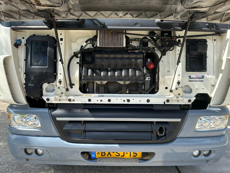 DAF CF 75.310 FAN / NL TRUCK / 6x2 / FUEL TANK 4 COMP. / 22 m3 / EURO5 / TOP CONDITION!! - Caminhão tanque: foto 3 DAF CF 75.310 FAN / NL TRUCK / 6x2 / FUEL TANK 4 COMP. / 22 m3 / EURO5 / TOP CONDITION!! - Caminhão tanque: foto 3