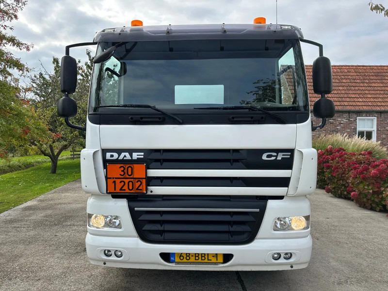 DAF CF 85.360 / NL TRUCK COMBI WITH NL TRAILER DIJSEL / 5 COMP. 37,2 m3 / EURO 5 - Caminhão tanque: foto 2 DAF CF 85.360 / NL TRUCK COMBI WITH NL TRAILER DIJSEL / 5 COMP. 37,2 m3 / EURO 5 - Caminhão tanque: foto 2