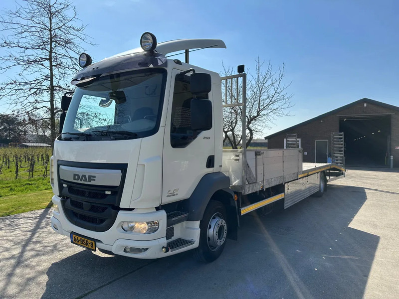 DAF LF 250 / NL TRUCK / EURO6 / LENGTE BAK 950cm / 12T - Camião transporte de veículos: foto 1 DAF LF 250 / NL TRUCK / EURO6 / LENGTE BAK 950cm / 12T - Camião transporte de veículos: foto 1