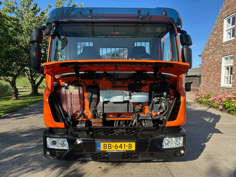 Iveco EuroCargo 80 -160L / EURO 6 / WINCH / ALU RAMPS - Camião transporte de veículos: foto 3 Iveco EuroCargo 80 -160L / EURO 6 / WINCH / ALU RAMPS - Camião transporte de veículos: foto 3