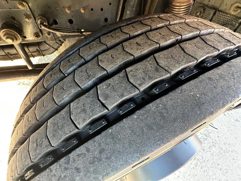 Iveco EuroCargo 80 -160L / EURO 6 / WINCH / ALU RAMPS - Camião transporte de veículos: foto 5 Iveco EuroCargo 80 -160L / EURO 6 / WINCH / ALU RAMPS - Camião transporte de veículos: foto 5