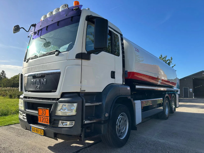 MAN TGS 26.360 / NL TRUCK / EURO 5 / 6x2 / LENK-LIFT / DIJSEL 5 COMP. 23,2 m3 / AUTOMATIC - Caminhão tanque: foto 1 MAN TGS 26.360 / NL TRUCK / EURO 5 / 6x2 / LENK-LIFT / DIJSEL 5 COMP. 23,2 m3 / AUTOMATIC - Caminhão tanque: foto 1