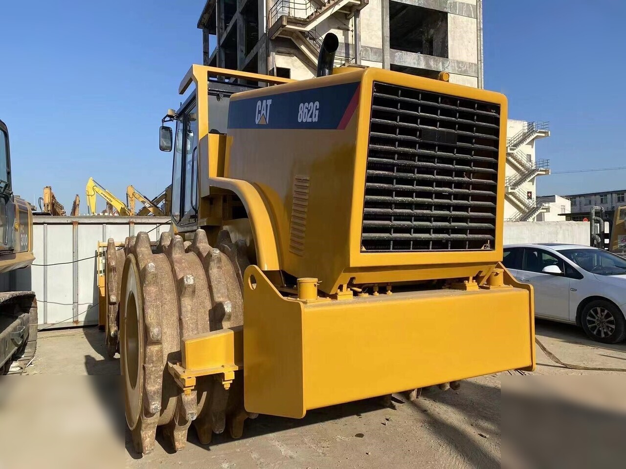 CATERPILLAR 826G - Compactador: foto 5 CATERPILLAR 826G - Compactador: foto 5