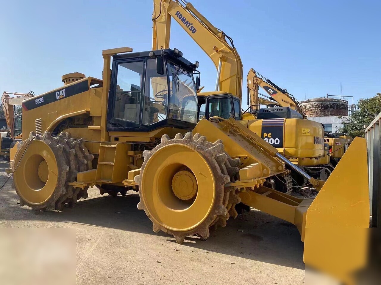 CATERPILLAR 826G - Compactador: foto 3 CATERPILLAR 826G - Compactador: foto 3