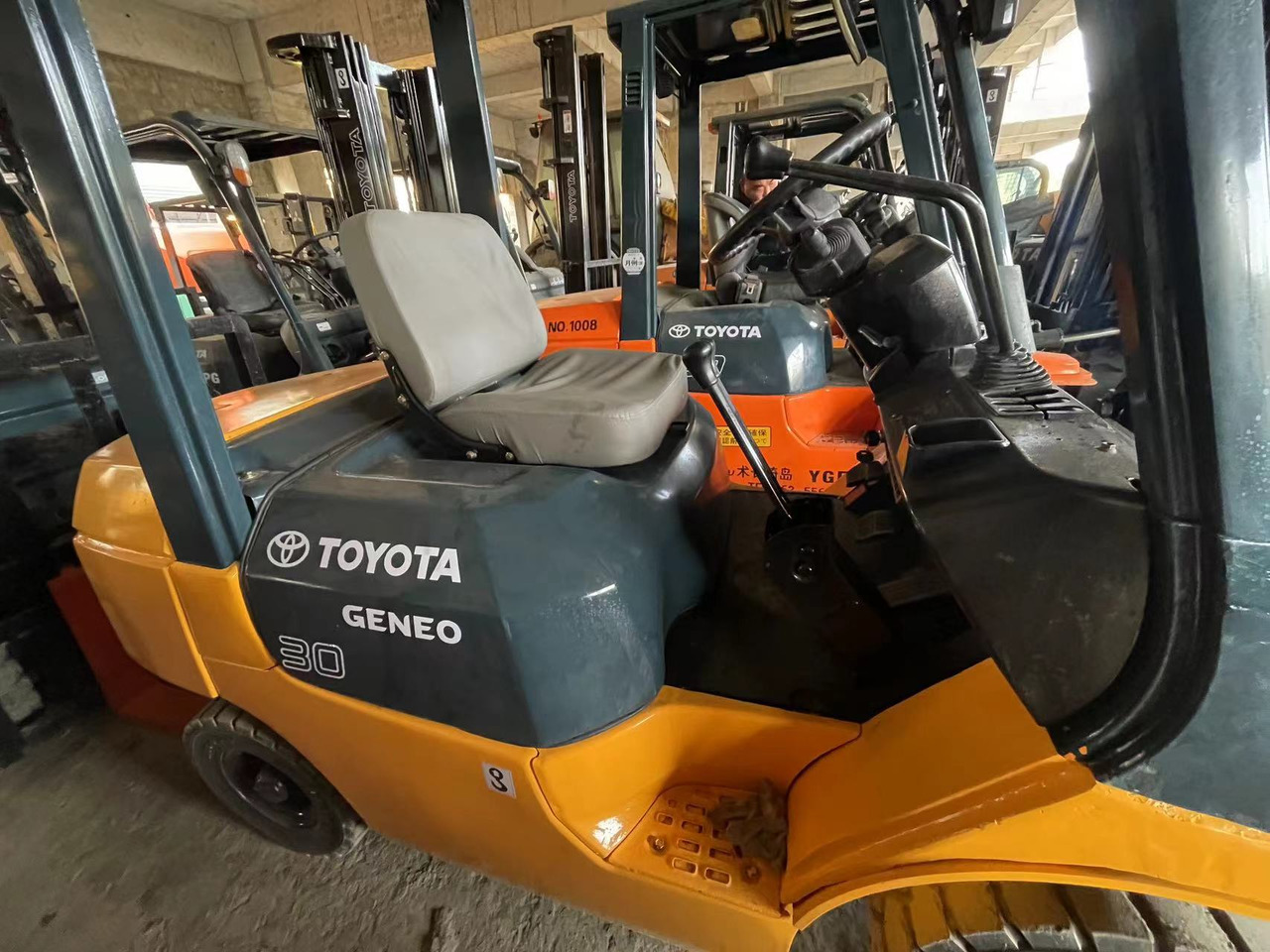Máquina de construção TOYOTA 62-7FD30: foto 7