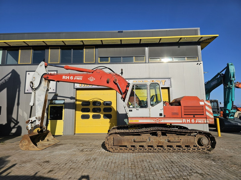 Escavadora de rastos O & K RH6: foto 1