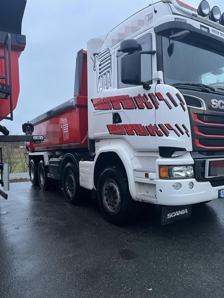 SCANIA R580 / 8x4 / Retarder / EURO 6 - Camião basculante: foto 3 SCANIA R580 / 8x4 / Retarder / EURO 6 - Camião basculante: foto 3