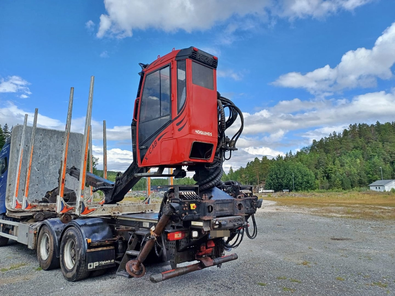 Volvo FH16 750 - Camião de transporte de madeira, Camião grua: foto 3 Volvo FH16 750 - Camião de transporte de madeira, Camião grua: foto 3