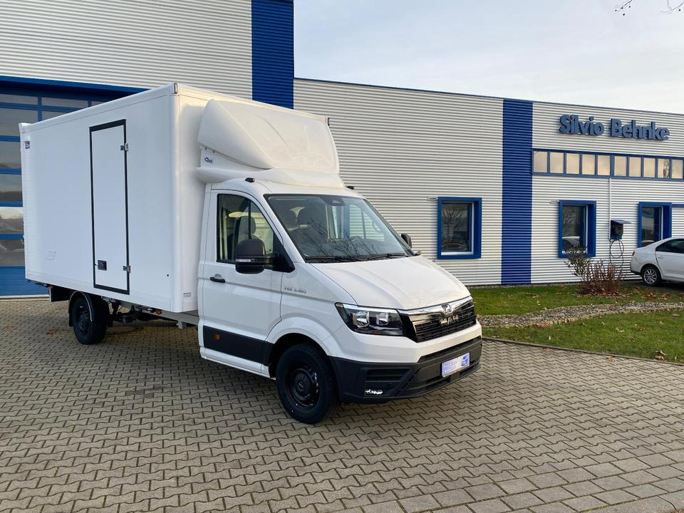 MAN TGE 3.160 Next Level Blyss Kofferaufbau Lang *INKL.19% MWST*HECKANTRIEB*AHK*PDC*TEMPO *UVM*SOFORT VERFÜGBAR!* - Carrinha de contentor: foto 1 MAN TGE 3.160 Next Level Blyss Kofferaufbau Lang *INKL.19% MWST*HECKANTRIEB*AHK*PDC*TEMPO *UVM*SOFORT VERFÜGBAR!* - Carrinha de contentor: foto 1