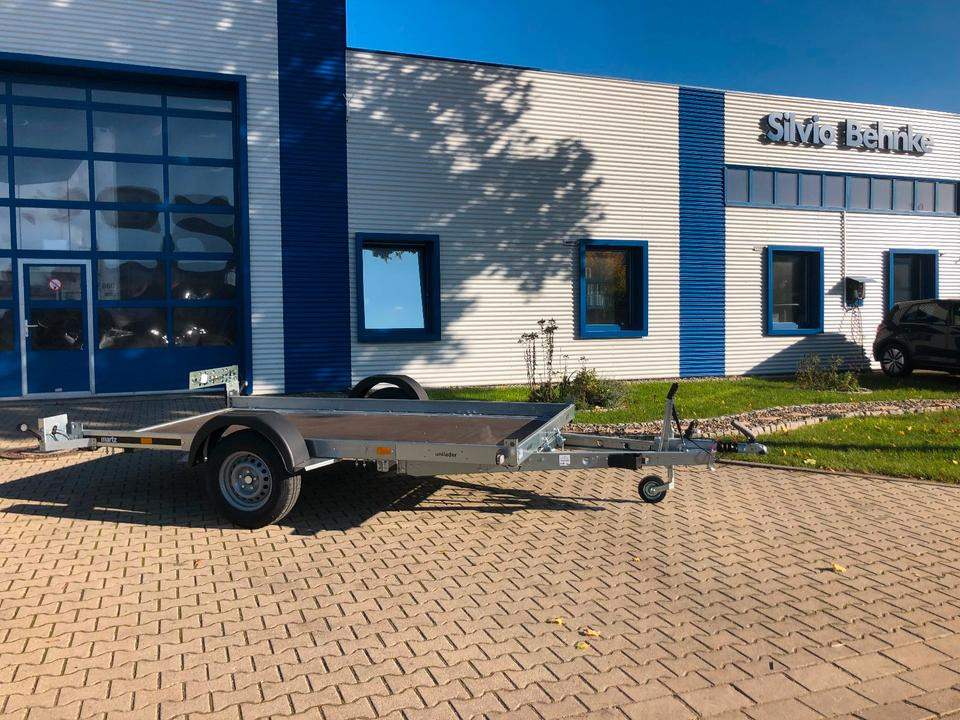 Martz Anhänger / Tieflader 1163Kg Nutzlast mit Knickdeichsel zum Kippen 3250x1850mm *INKL.19% MWST* - Reboque para moto: foto 2 Martz Anhänger / Tieflader 1163Kg Nutzlast mit Knickdeichsel zum Kippen 3250x1850mm *INKL.19% MWST* - Reboque para moto: foto 2