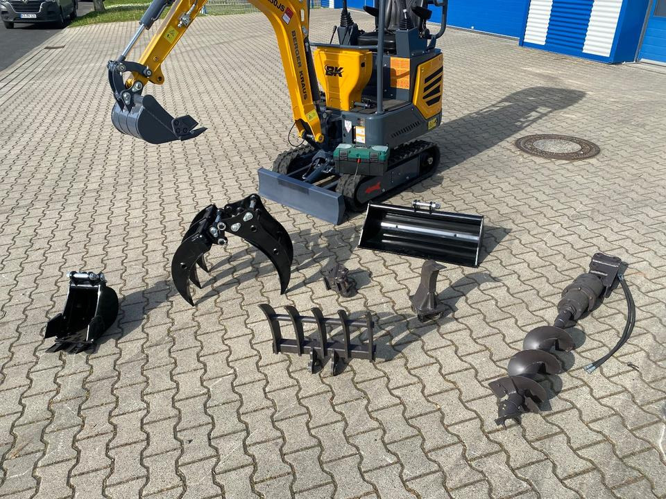 Minibagger BK1250JS + Zubehör *INKL.19% MWST*KUBOTA*BERGER KRAUS*JOYSTICK*SOFORT!* - Mini escavadeira: foto 3 Minibagger BK1250JS + Zubehör *INKL.19% MWST*KUBOTA*BERGER KRAUS*JOYSTICK*SOFORT!* - Mini escavadeira: foto 3