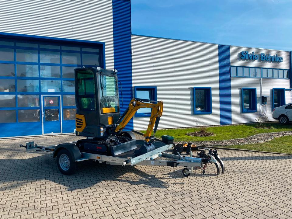 Minibagger BK950KS + Anhänger + Zubehör *INKL.19% MWST*BERGER KRAUS*KABINE*SOFORT!* - Mini escavadeira, Reboque: foto 4 Minibagger BK950KS + Anhänger + Zubehör *INKL.19% MWST*BERGER KRAUS*KABINE*SOFORT!* - Mini escavadeira, Reboque: foto 4