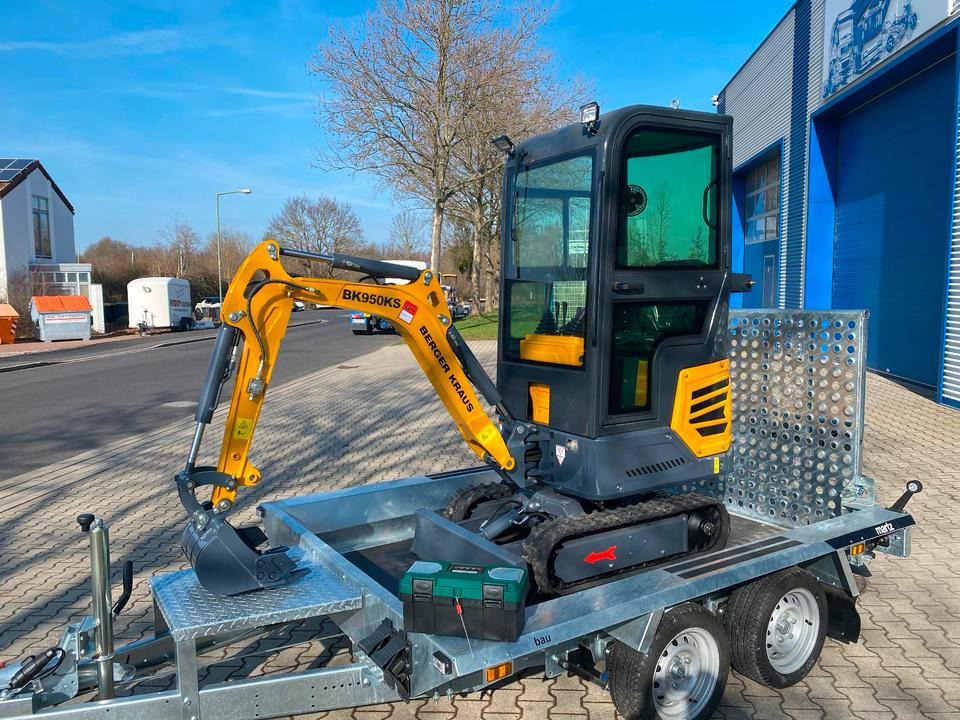 Minibagger BK950KS + Tieflader + Zubehör *INKL.19% MWST*BERGER KRAUS*KABINE*SOFORT!* - Mini escavadeira, Reboque: foto 5 Minibagger BK950KS + Tieflader + Zubehör *INKL.19% MWST*BERGER KRAUS*KABINE*SOFORT!* - Mini escavadeira, Reboque: foto 5