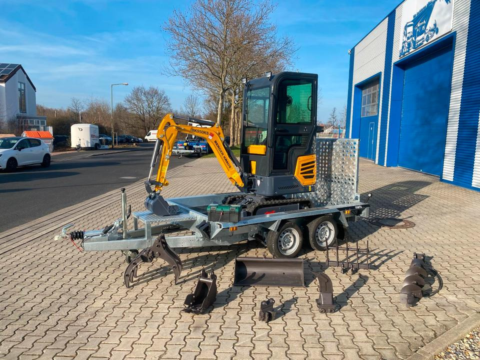 Minibagger BK950KS + Tieflader + Zubehör *INKL.19% MWST*BERGER KRAUS*KABINE*SOFORT!* - Mini escavadeira, Reboque: foto 1 Minibagger BK950KS + Tieflader + Zubehör *INKL.19% MWST*BERGER KRAUS*KABINE*SOFORT!* - Mini escavadeira, Reboque: foto 1
