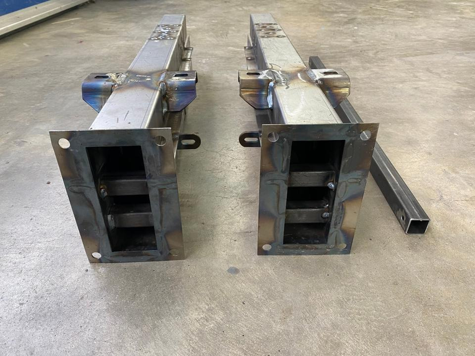 Rahmenverlängerung Mercedes Sprinter 907 Vormontiert und Grundiert - Peça de reposição: foto 3 Rahmenverlängerung Mercedes Sprinter 907 Vormontiert und Grundiert - Peça de reposição: foto 3