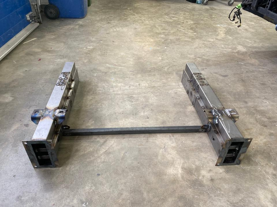 Rahmenverlängerung Mercedes Sprinter 907 Vormontiert und Grundiert - Peça de reposição: foto 2 Rahmenverlängerung Mercedes Sprinter 907 Vormontiert und Grundiert - Peça de reposição: foto 2