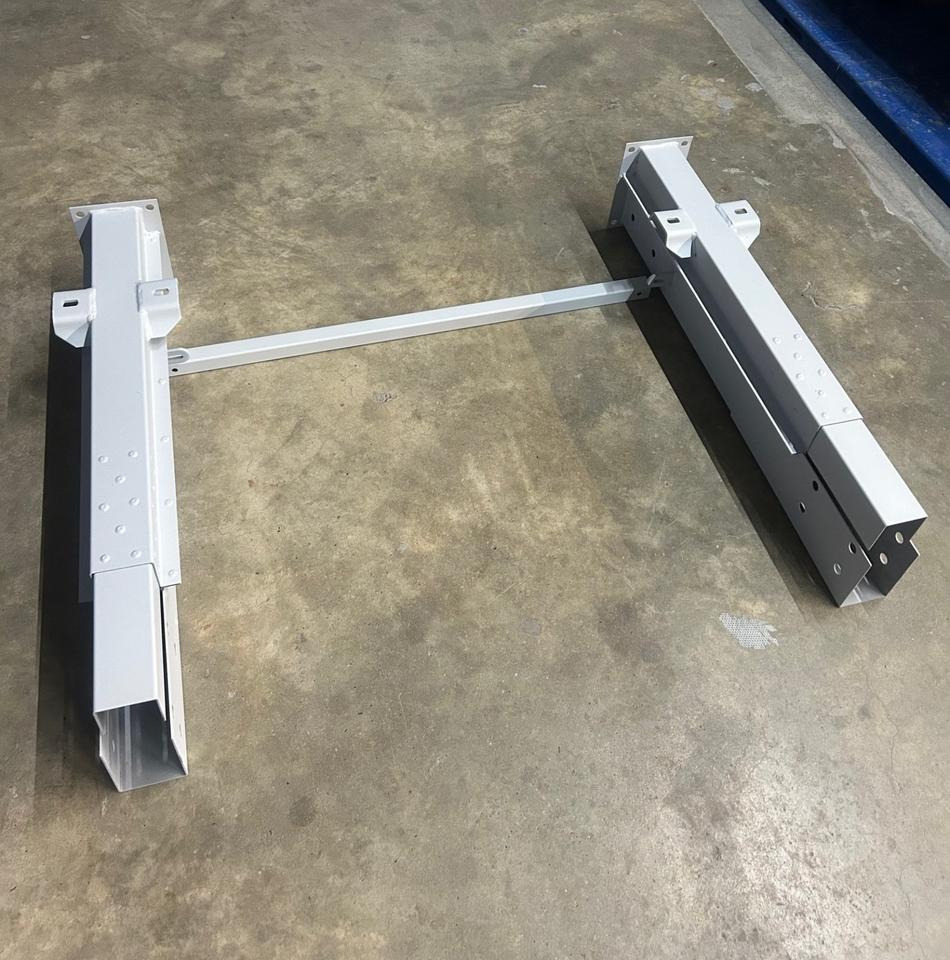 Rahmenverlängerung Mercedes Sprinter 907 Vormontiert und Lackiert in Uni-Wunschfarbton - Peça de reposição: foto 1 Rahmenverlängerung Mercedes Sprinter 907 Vormontiert und Lackiert in Uni-Wunschfarbton - Peça de reposição: foto 1