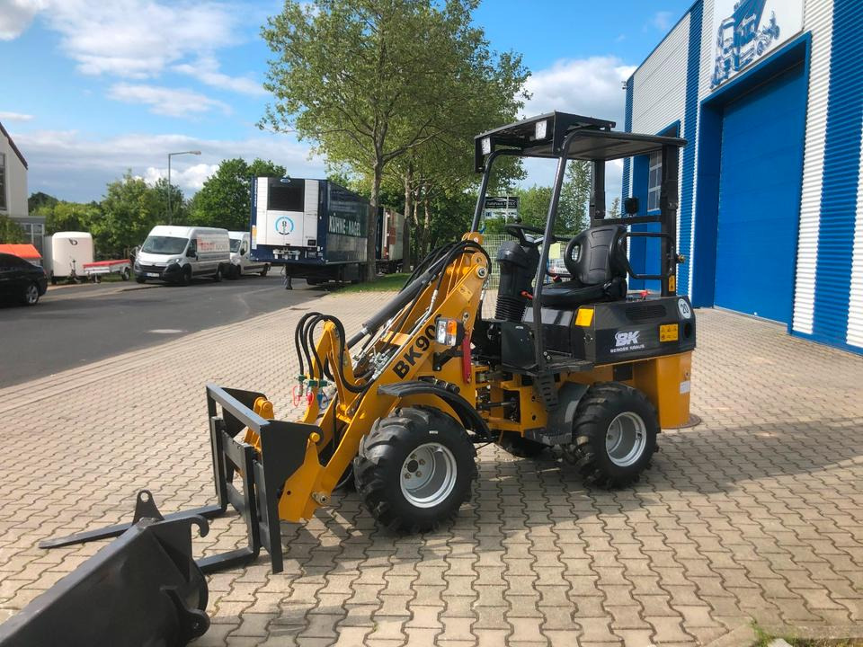 Radlader / Hoflader BK906 *INKL.19% MWST*PERKINS*BERGER KRAUS*GABELPAKET*CE*EURO - Carregadora articulada: foto 3 Radlader / Hoflader BK906 *INKL.19% MWST*PERKINS*BERGER KRAUS*GABELPAKET*CE*EURO - Carregadora articulada: foto 3