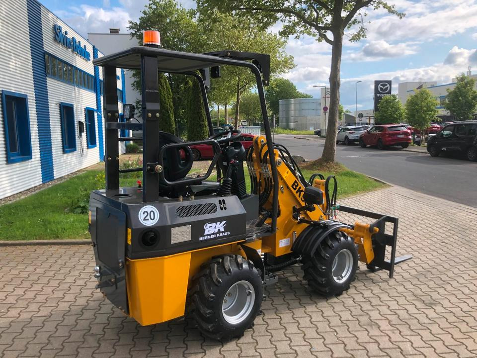 Radlader / Hoflader BK906 *INKL.19% MWST*PERKINS*BERGER KRAUS*GABELPAKET*CE*EURO - Carregadora articulada: foto 5 Radlader / Hoflader BK906 *INKL.19% MWST*PERKINS*BERGER KRAUS*GABELPAKET*CE*EURO - Carregadora articulada: foto 5