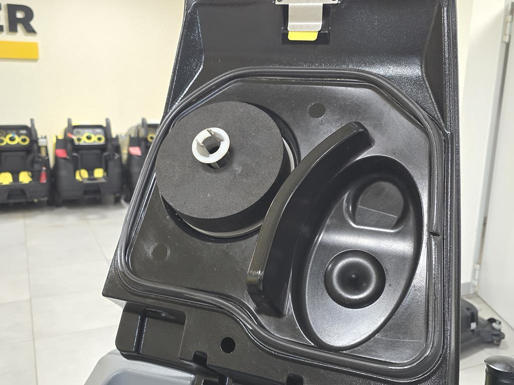 Lavadora aspiradora de pavimentos Kärcher B 95 RS: foto 11