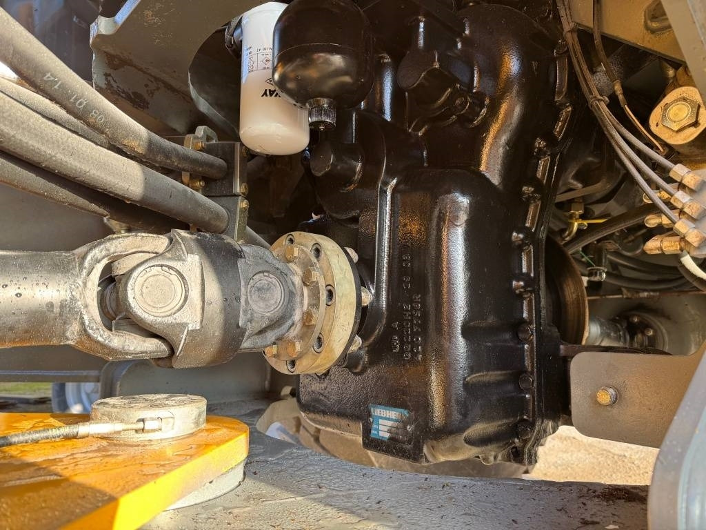 Pá carregadora de rodas Liebherr L 550: foto 12