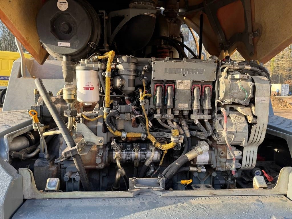 Pá carregadora de rodas Liebherr L 550: foto 11