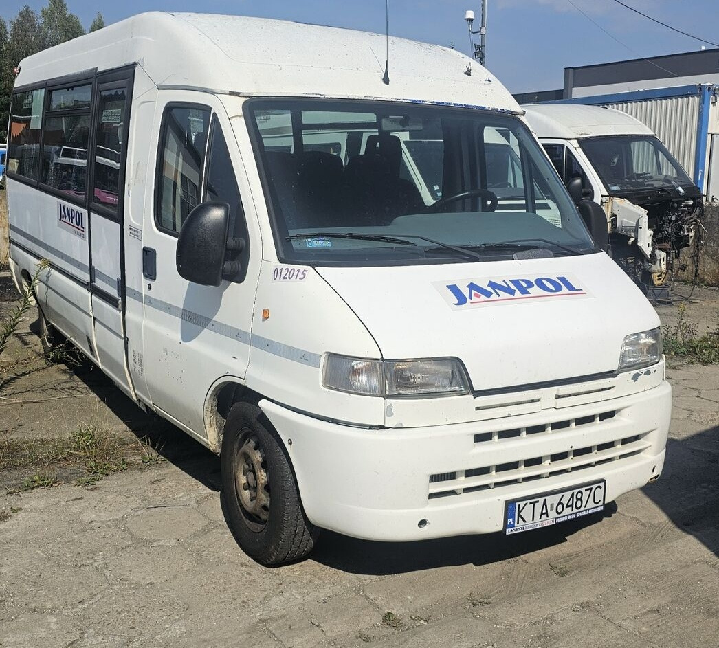 Peugeot BOXER 2.5 - Minibus, Furgão de passageiros: foto 1 Peugeot BOXER 2.5 - Minibus, Furgão de passageiros: foto 1