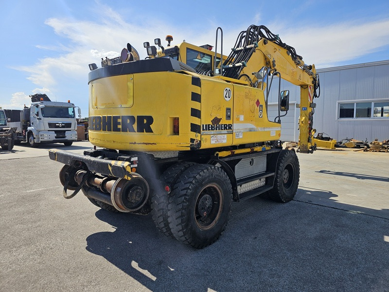 LIEBHERR A900C ZW - Escavadeira de rodas: foto 3 LIEBHERR A900C ZW - Escavadeira de rodas: foto 3