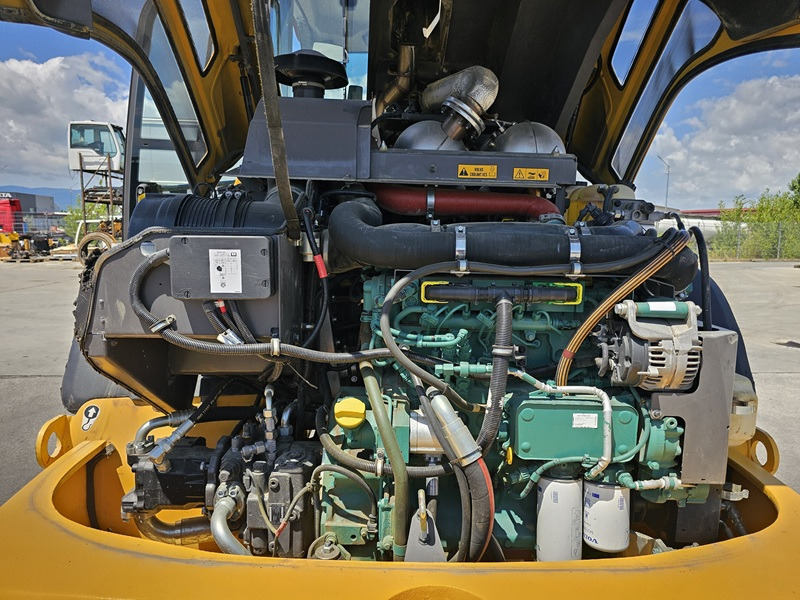 Pá carregadora de rodas VOLVO L45H: foto 21