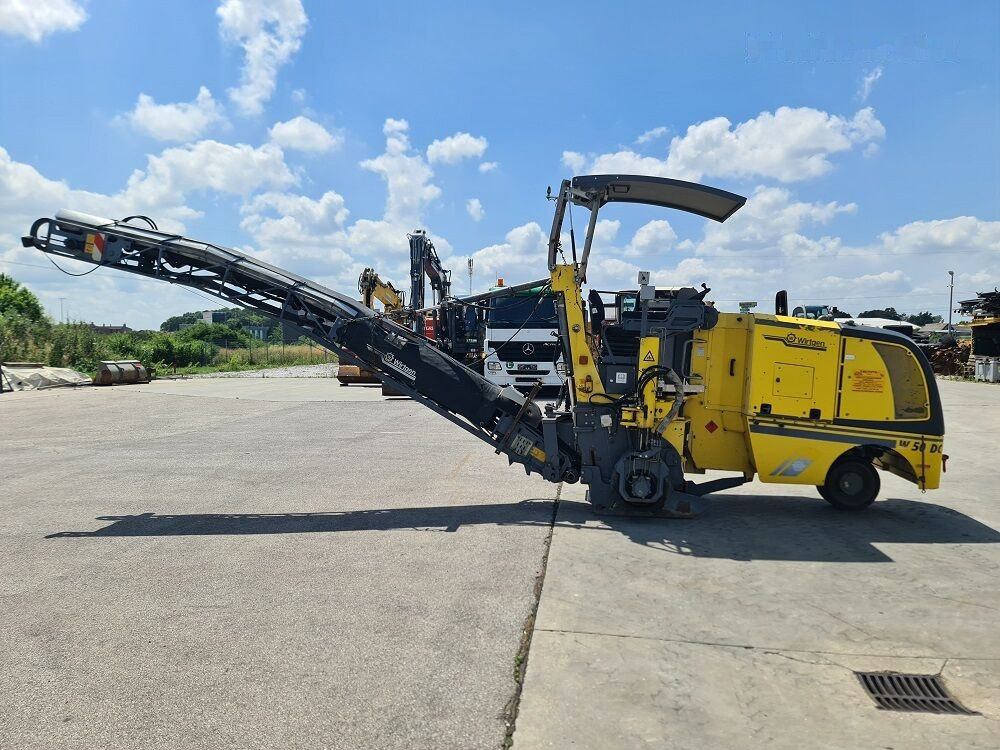 Wirtgen W50 - Aplainadora (Fresadora): foto 4 Wirtgen W50 - Aplainadora (Fresadora): foto 4