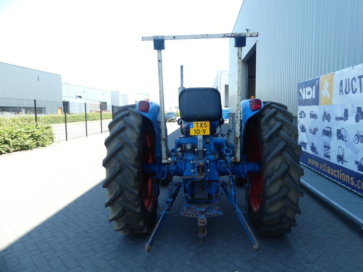 Fordson Major - Trator: foto 5 Fordson Major - Trator: foto 5