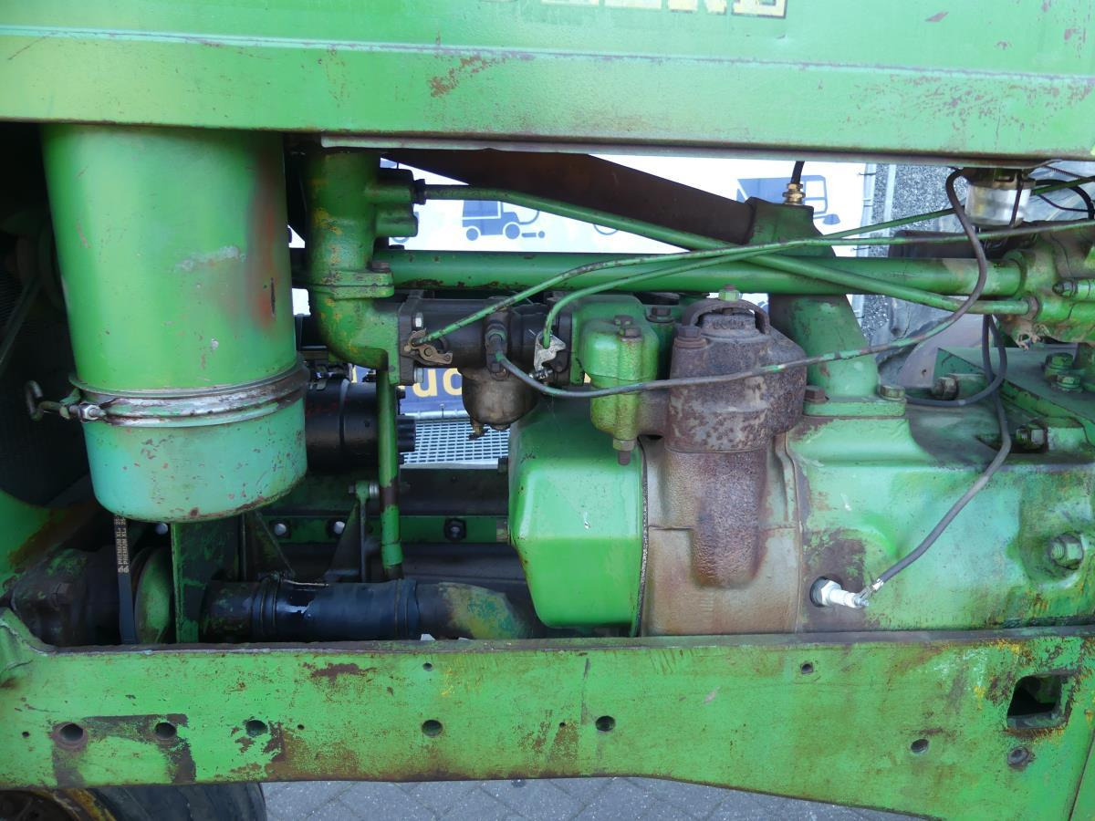Trator John-Deere 60: foto 19