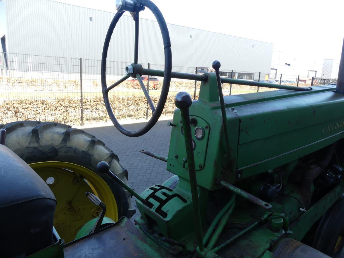 Trator John-Deere 60: foto 14