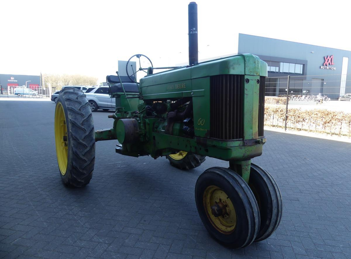 Trator John-Deere 60: foto 27