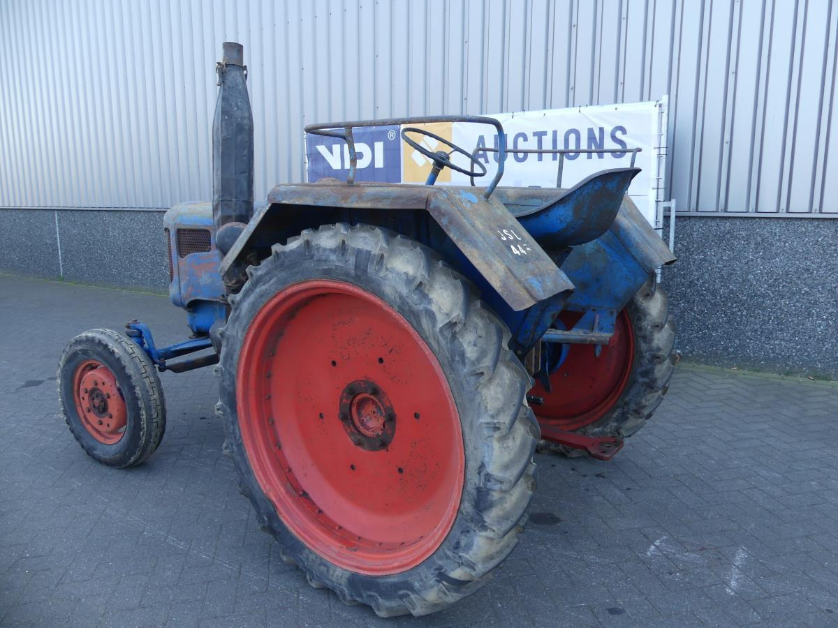 Lanz-Bulldog D2416 - Trator: foto 4 Lanz-Bulldog D2416 - Trator: foto 4