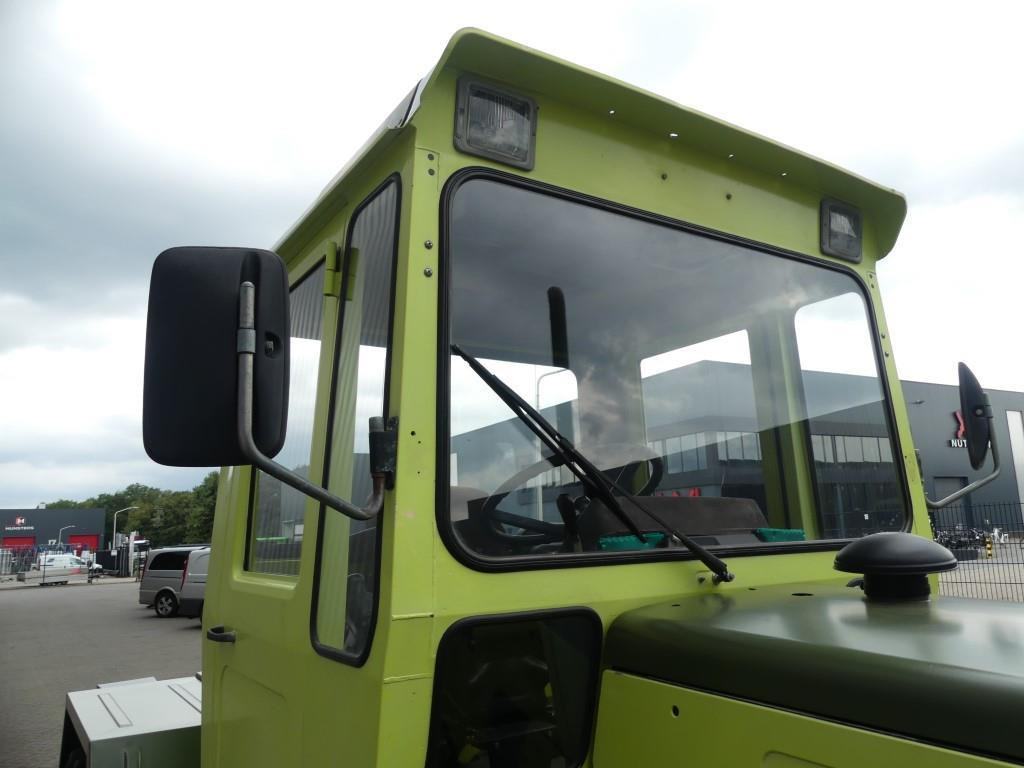 Trator Mercedes Benz MB Trac 700: foto 26