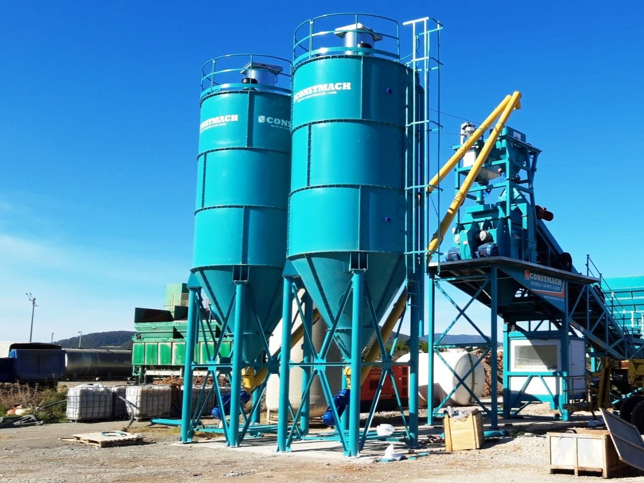 Constmach 50 Ton Capacity Cement Silo - Silo de cimento: foto 1 Constmach 50 Ton Capacity Cement Silo - Silo de cimento: foto 1