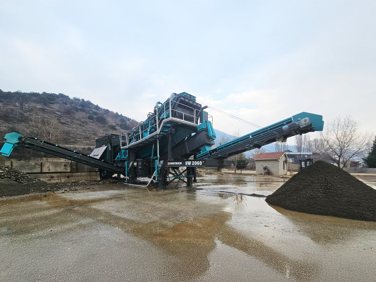 Constmach Mobile Sand And Gravel Washing And Screening Plant - Peneira vibratória: foto 4 Constmach Mobile Sand And Gravel Washing And Screening Plant - Peneira vibratória: foto 4