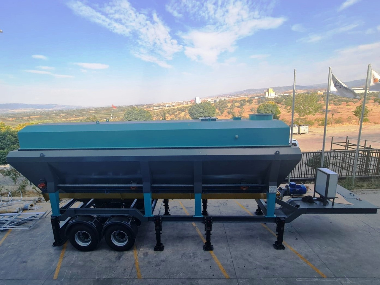 Constmach Silo à Ciment Mobile (Silo à Ciment Horizontal) - Silo de cimento: foto 3 Constmach Silo à Ciment Mobile (Silo à Ciment Horizontal) - Silo de cimento: foto 3