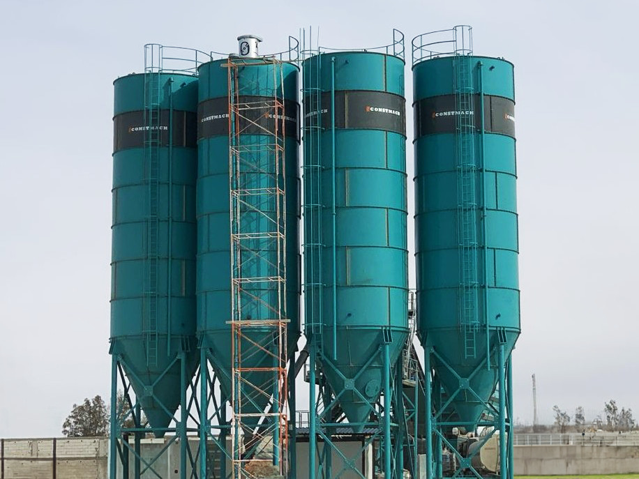 Constmach Silo à Ciment d'une Capacité de 200 Tonnes - Silo de cimento: foto 1 Constmach Silo à Ciment d'une Capacité de 200 Tonnes - Silo de cimento: foto 1