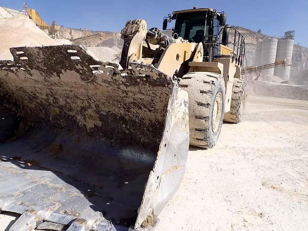 CAT 988K - Pá carregadora de rodas: foto 2 CAT 988K - Pá carregadora de rodas: foto 2