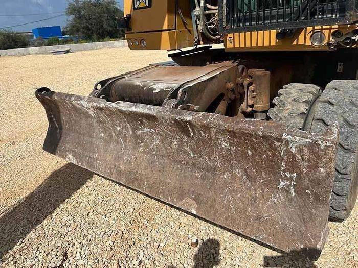 Escavadeira CAT M320F: foto 6