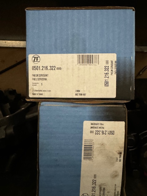 ZF 81326906058 NEW ECOSPLIT PSE-Zylinder - Caixas de velocidade e peças por Camião: foto 1 ZF 81326906058 NEW ECOSPLIT PSE-Zylinder - Caixas de velocidade e peças por Camião: foto 1