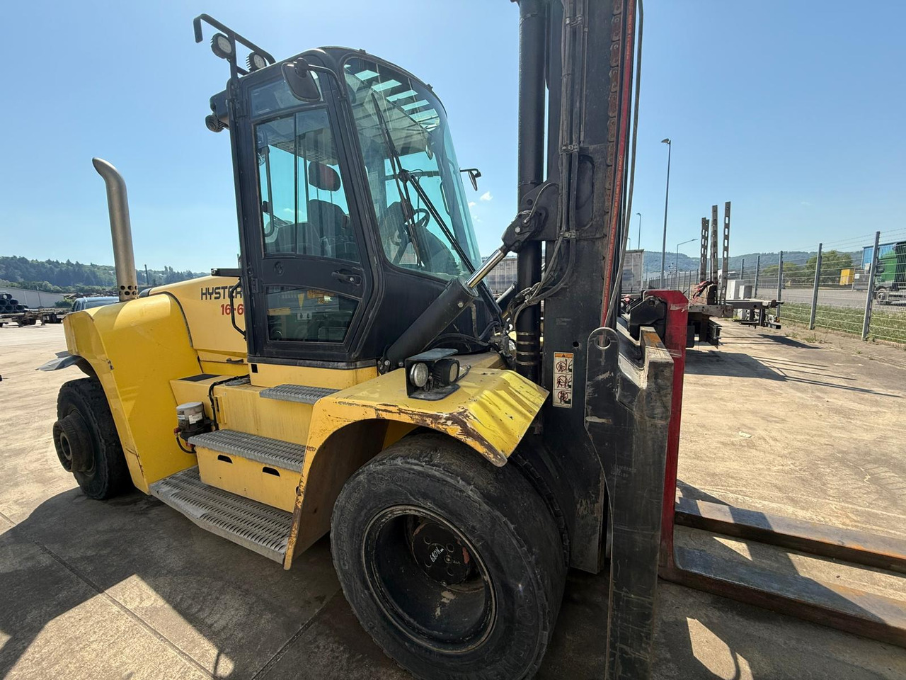 HYSTER 16 XM-6 - Empilhadeira a diesel: foto 3 HYSTER 16 XM-6 - Empilhadeira a diesel: foto 3